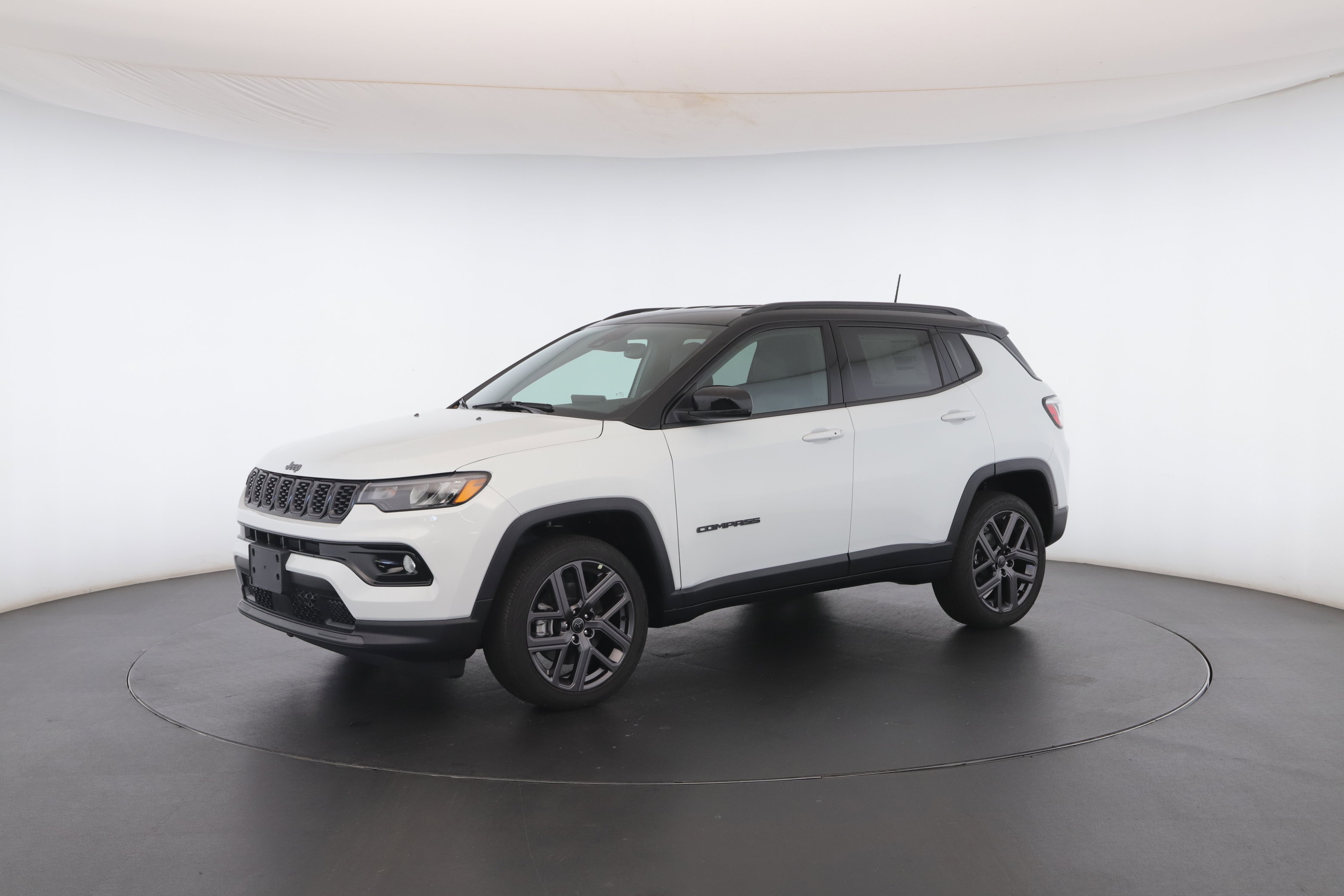 New 2026 Jeep Compass Limited image 38