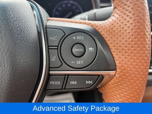 Used 2019 Toyota Avalon Limited FWD image 14