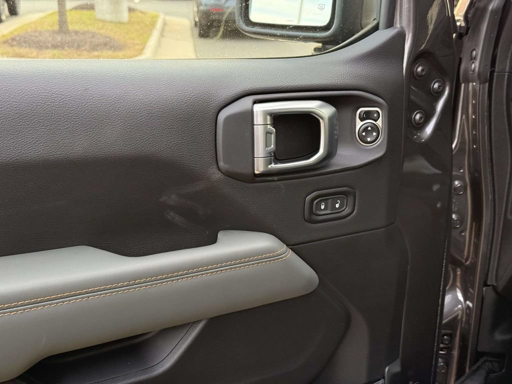 New 2026 Jeep Gladiator Mojave AWD/4WD image 27