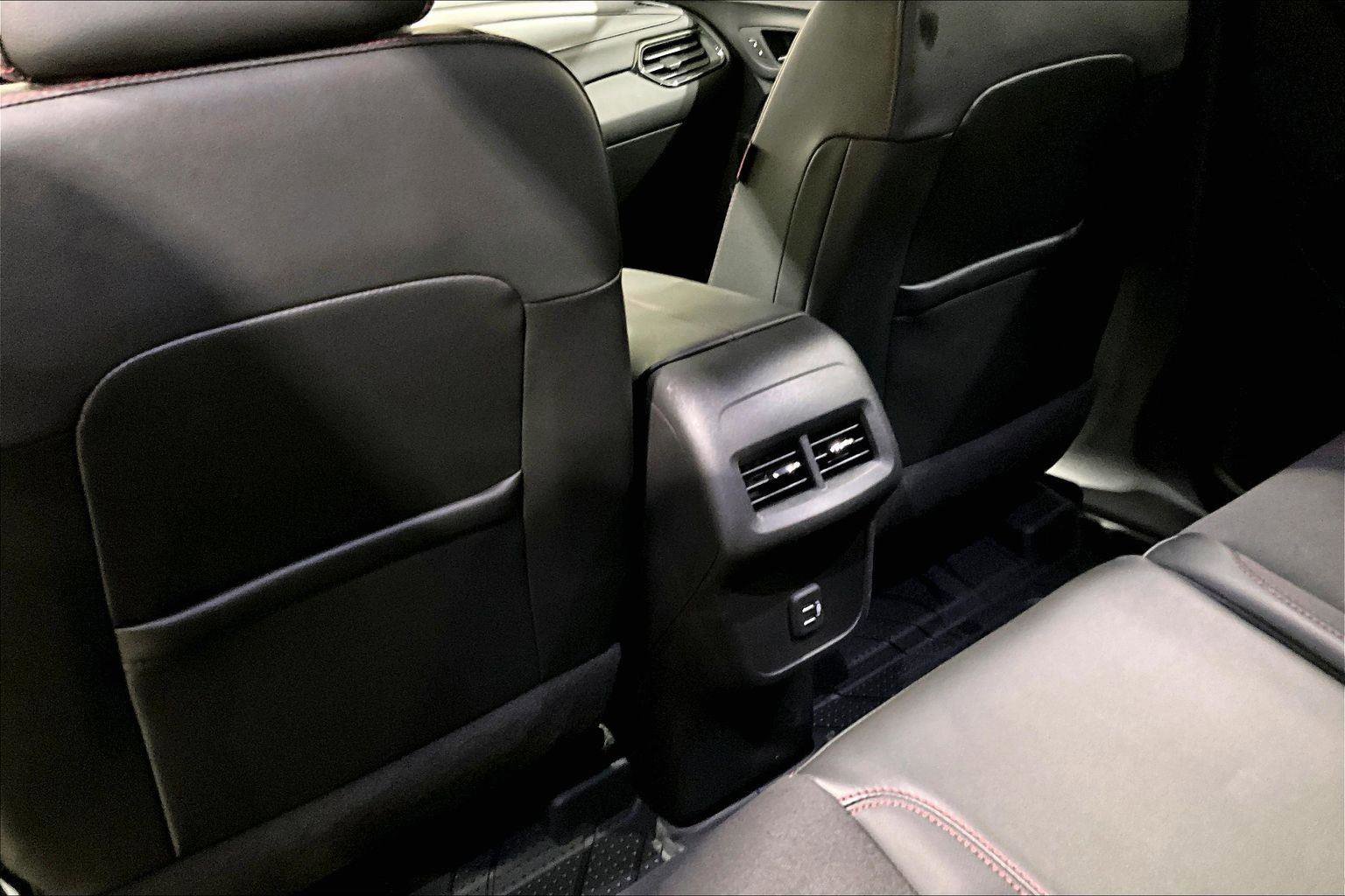Used 2023 Chevrolet Equinox RS w/ LPO, Floor Liner Package image 33