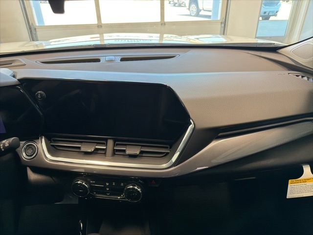 New 2026 Chevrolet Trax ACTIV w/ Driver Confidence Package FWD image 29