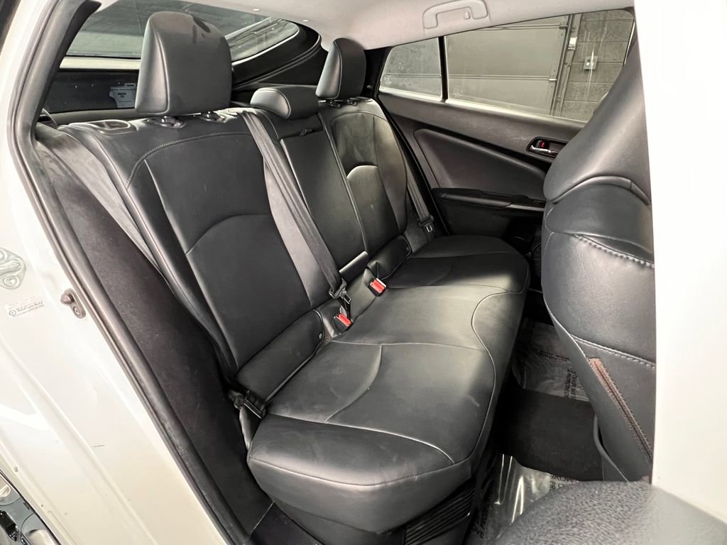 Used 2019 Toyota Prius XLE image 25