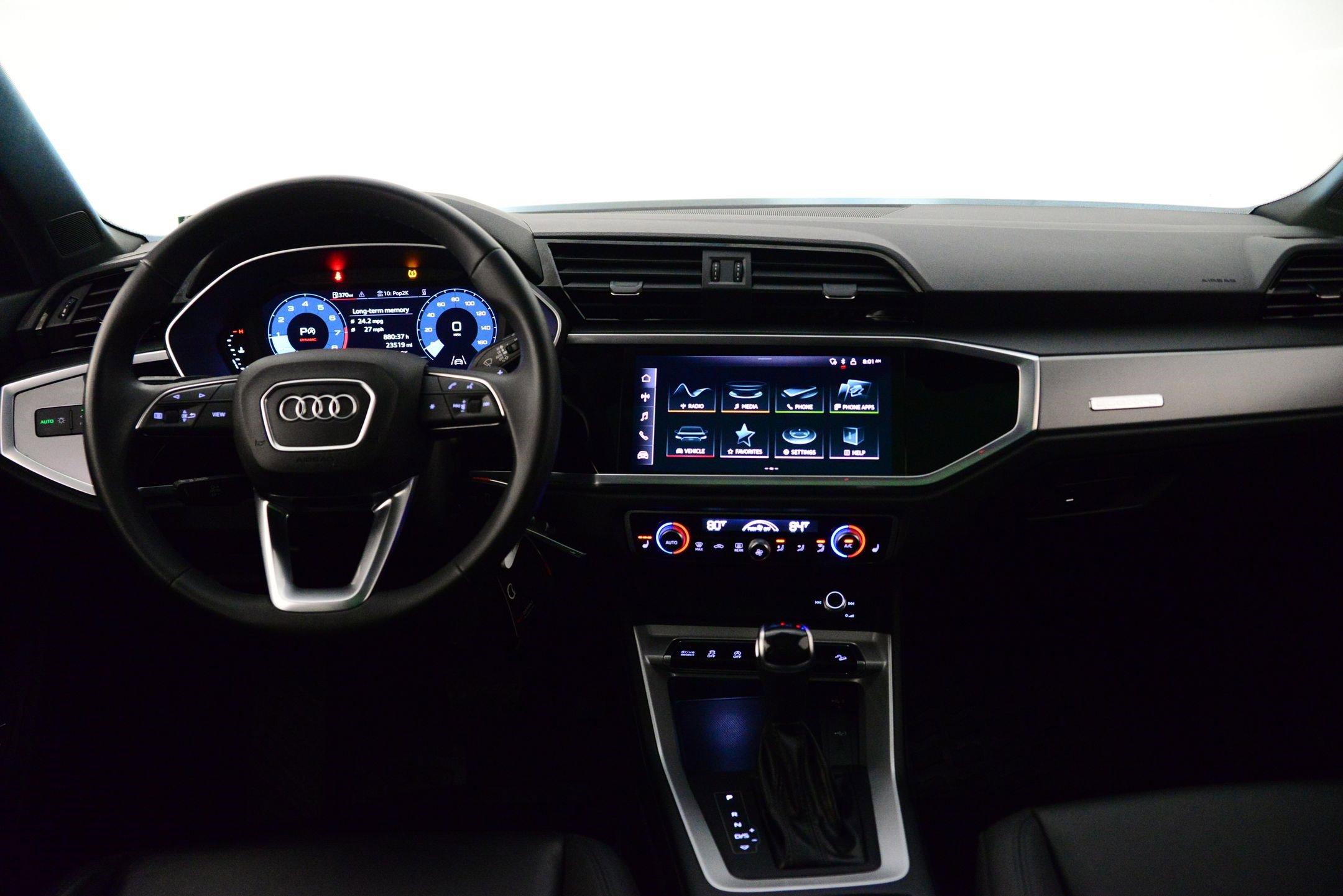 Certified 2023 Audi Q3 2.0T Premium w/ Convenience Package image 4
