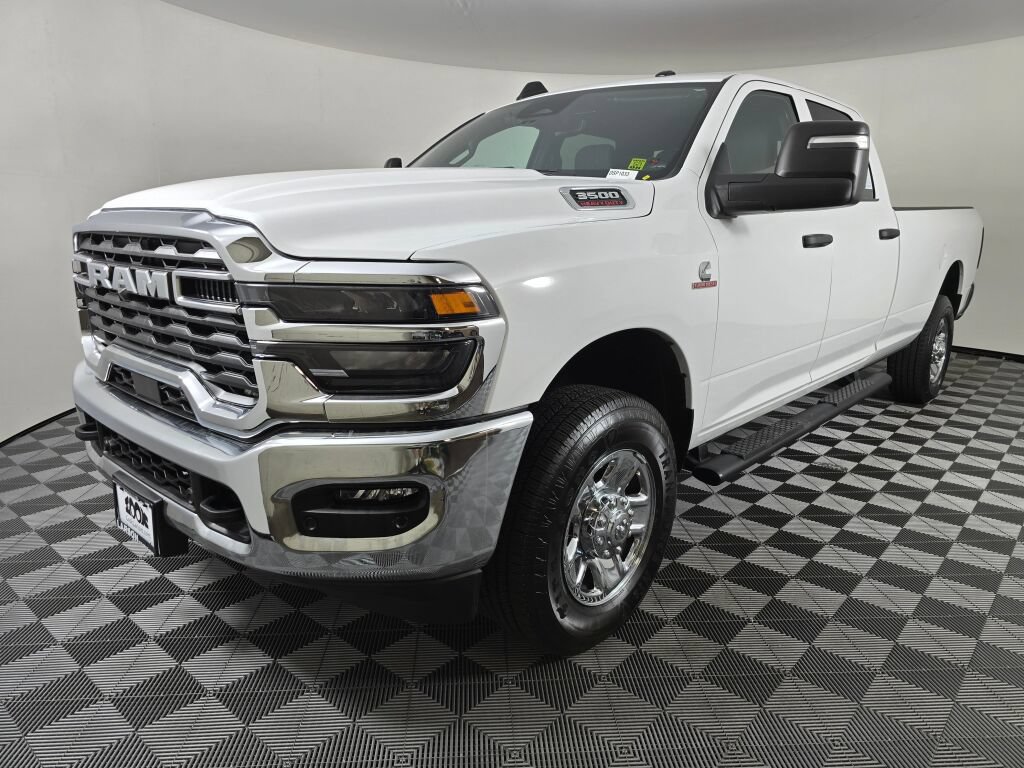 Used 2025 RAM 3500 Tradesman AWD/4WD image 7