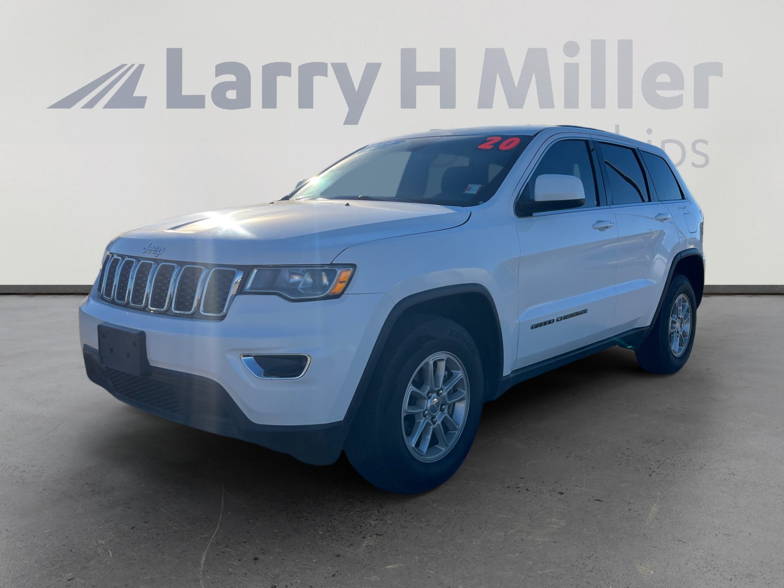 Used 2020 Jeep Grand Cherokee Laredo