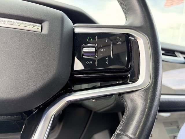Used 2023 Land Rover Range Rover Velar R-Dynamic S image 9