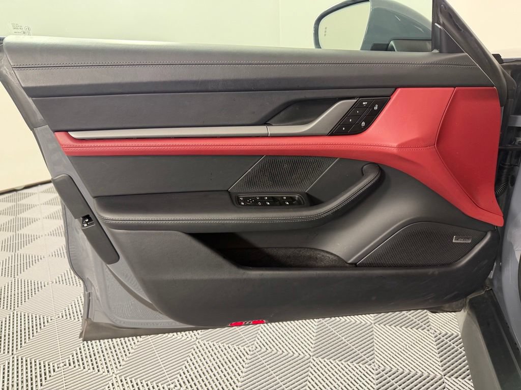 Certified 2025 Porsche Taycan AWD/4WD image 16