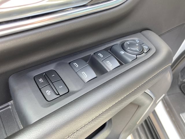 Certified 2024 GMC Yukon SLT AWD/4WD image 17