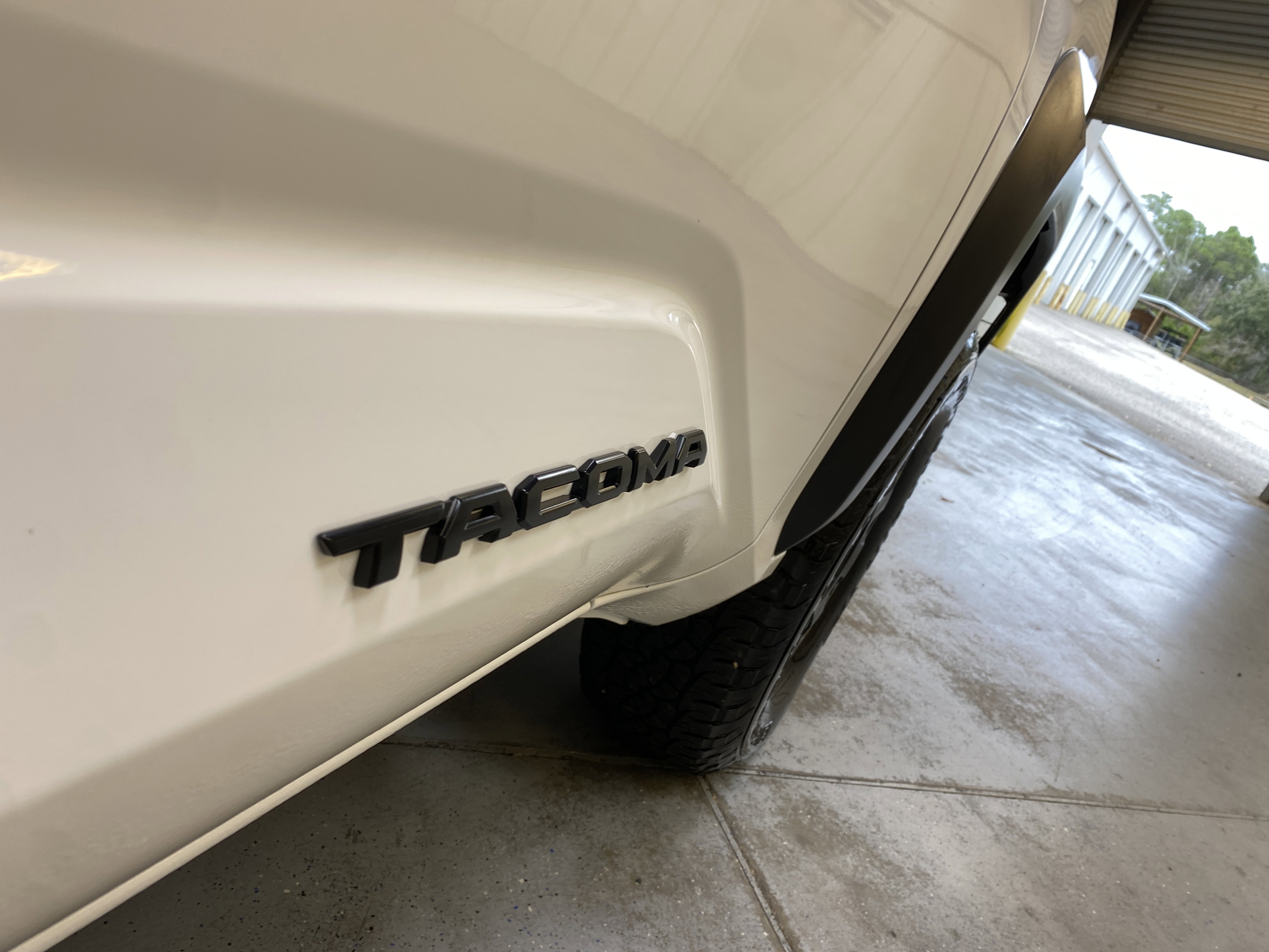 Used 2025 Toyota Tacoma TRD Off-Road image 15