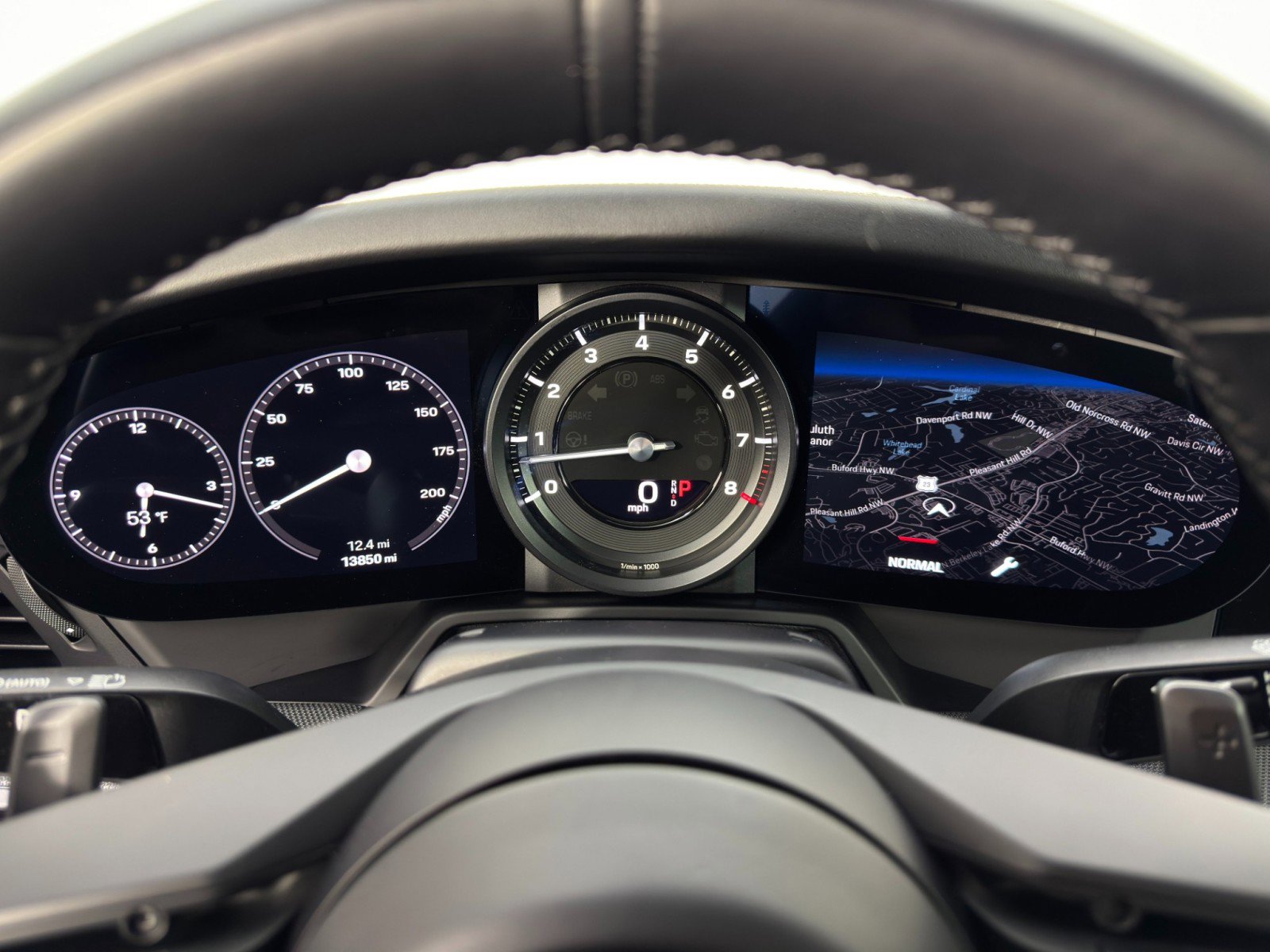 Used 2022 Porsche 911 Carrera S w/ Sport Package RWD image 18