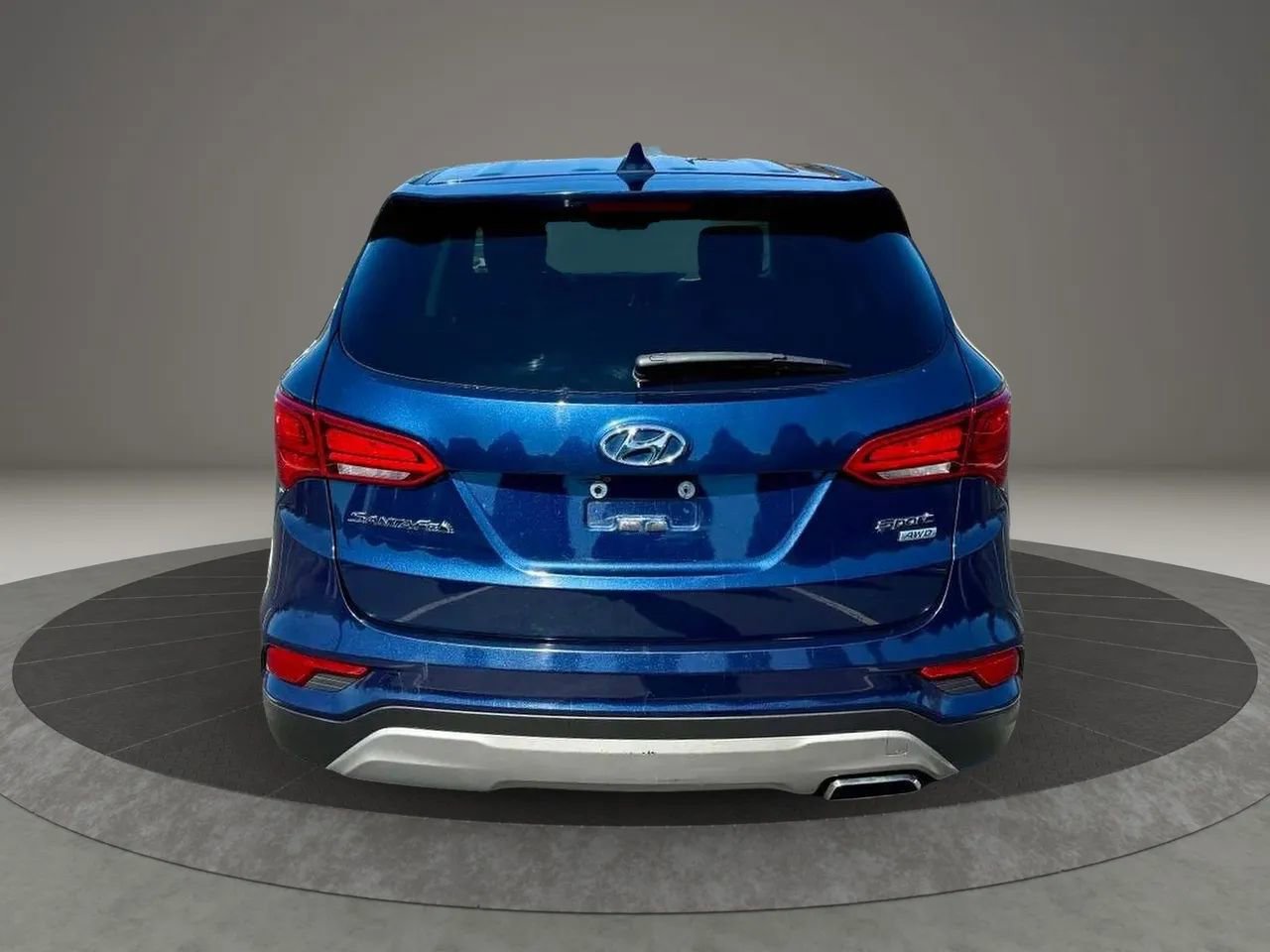 Used 2017 Hyundai Santa Fe Sport image 5