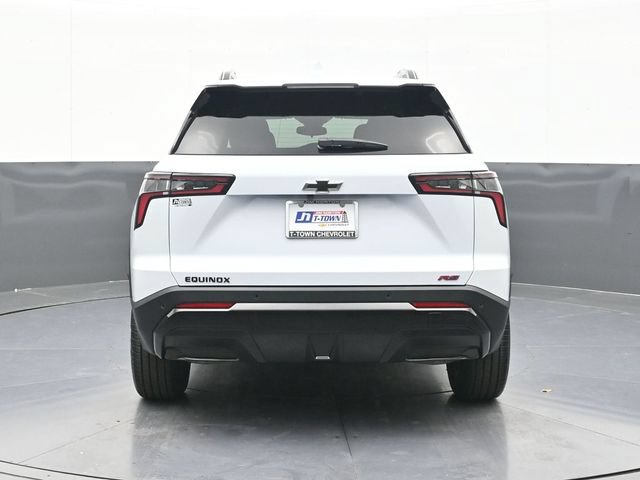 New 2027 Chevrolet Equinox RS FWD image 8