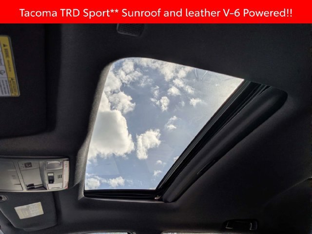 Used 2022 Toyota Tacoma TRD Sport w/ TRD Premium Sport Package RWD image 25