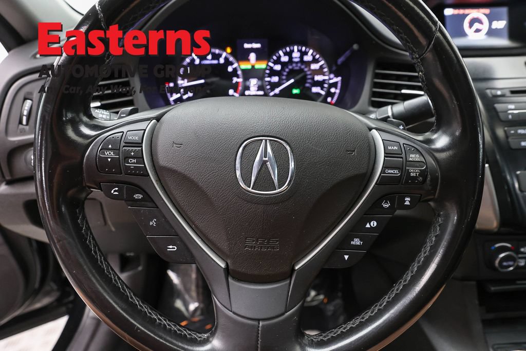 Used 2019 Acura ILX FWD image 10