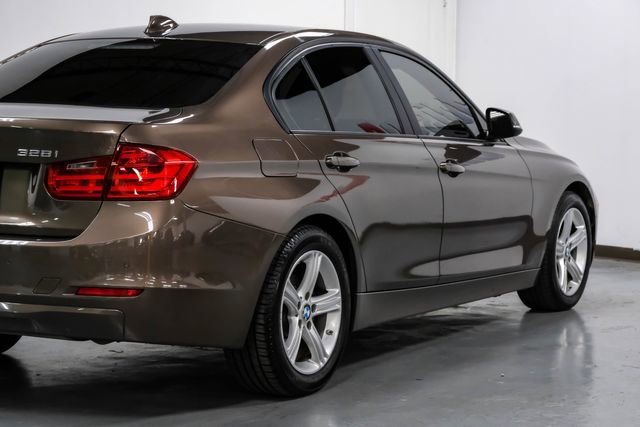 Used 2013 BMW 328i xDrive Sedan image 13