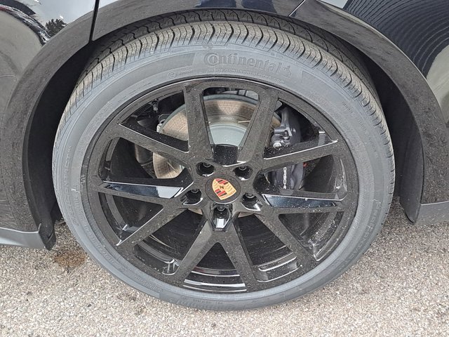 New 2026 Porsche Panamera 4 image 13