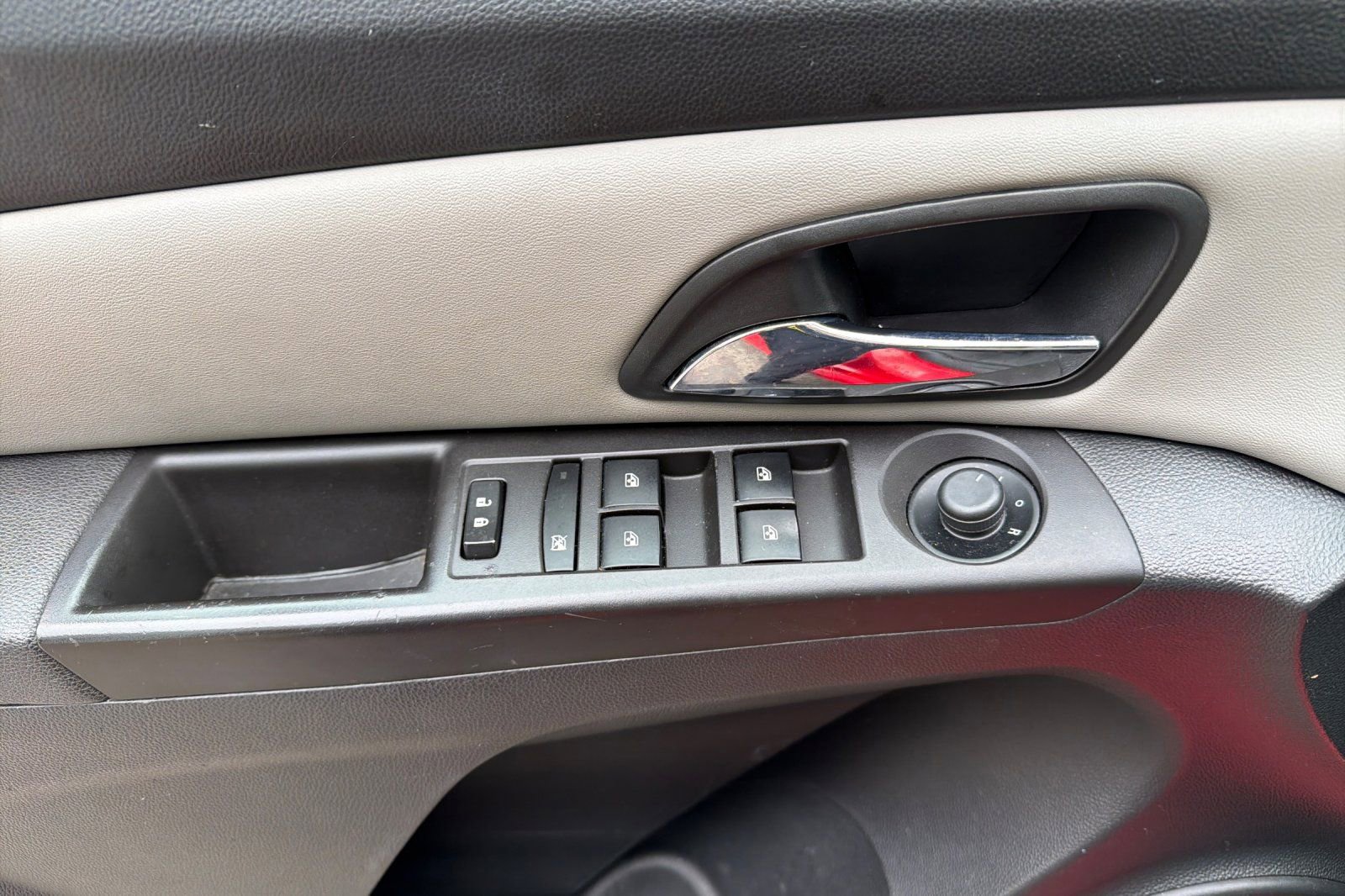 Used 2015 Chevrolet Cruze LT FWD image 10