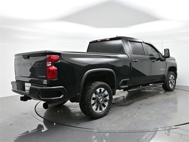 Used 2024 Chevrolet Silverado 2500 Custom w/ Custom Value Package image 7