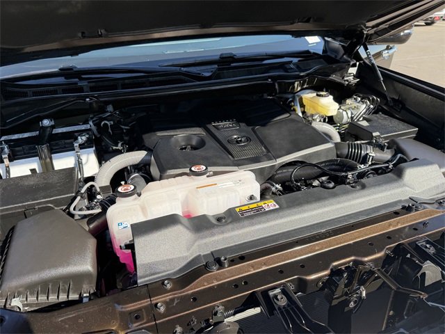 Used 2025 Toyota Tundra Limited image 27