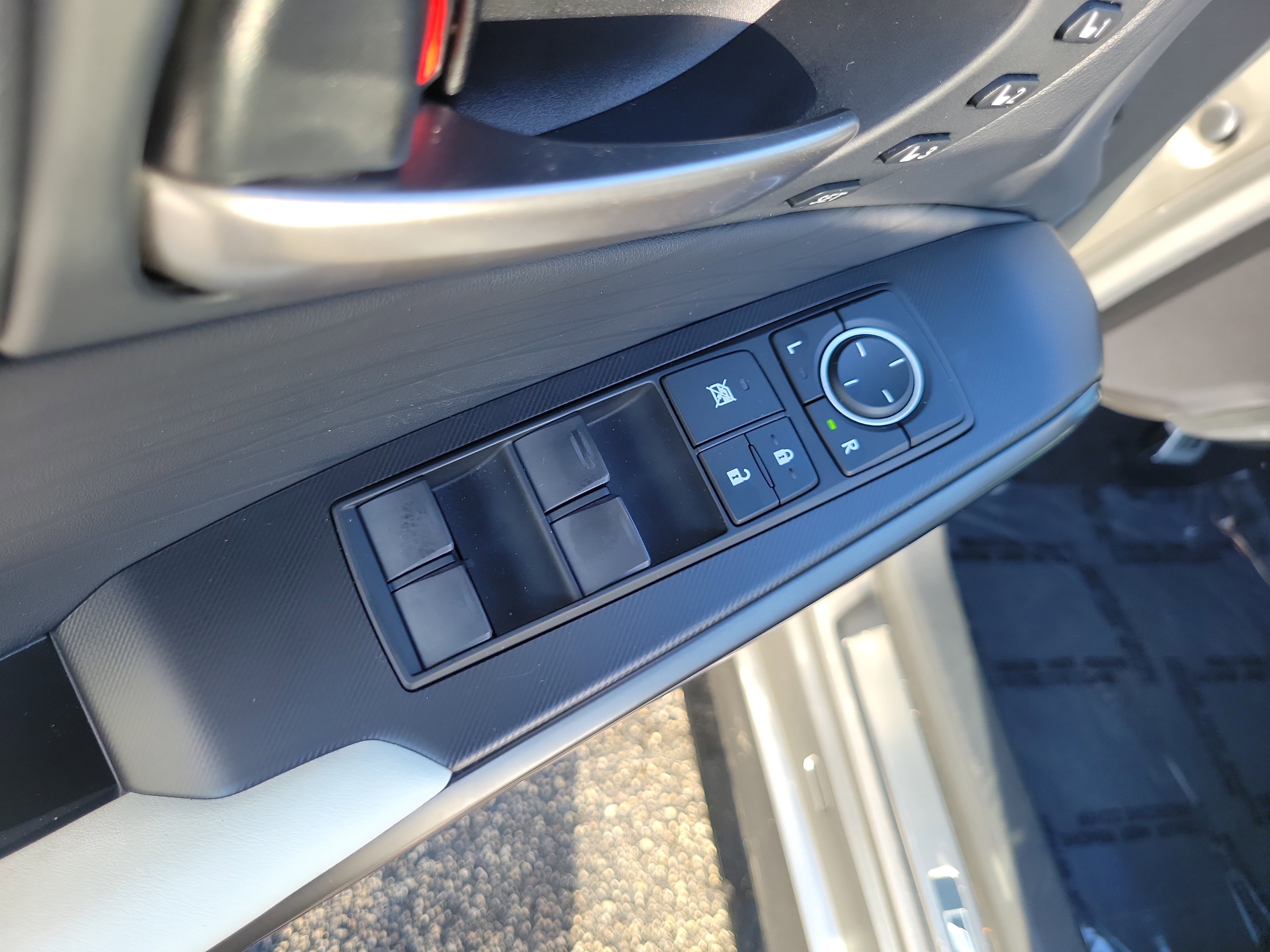 Used 2022 Lexus IS 350 F Sport image 14