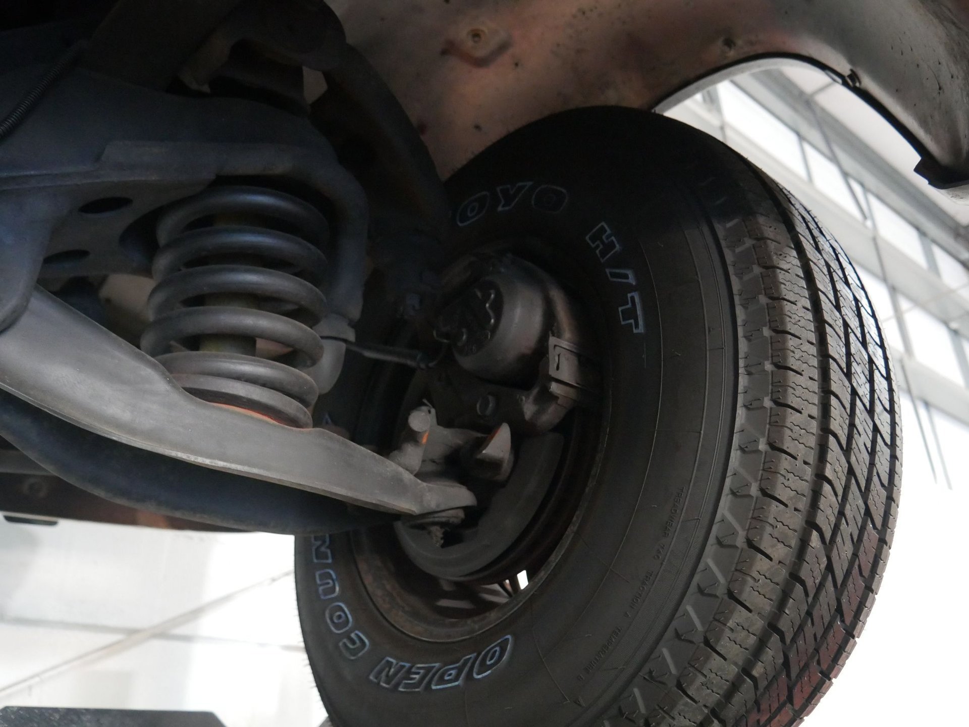 Used 1992 Dodge D/W Truck 150 RWD image 96
