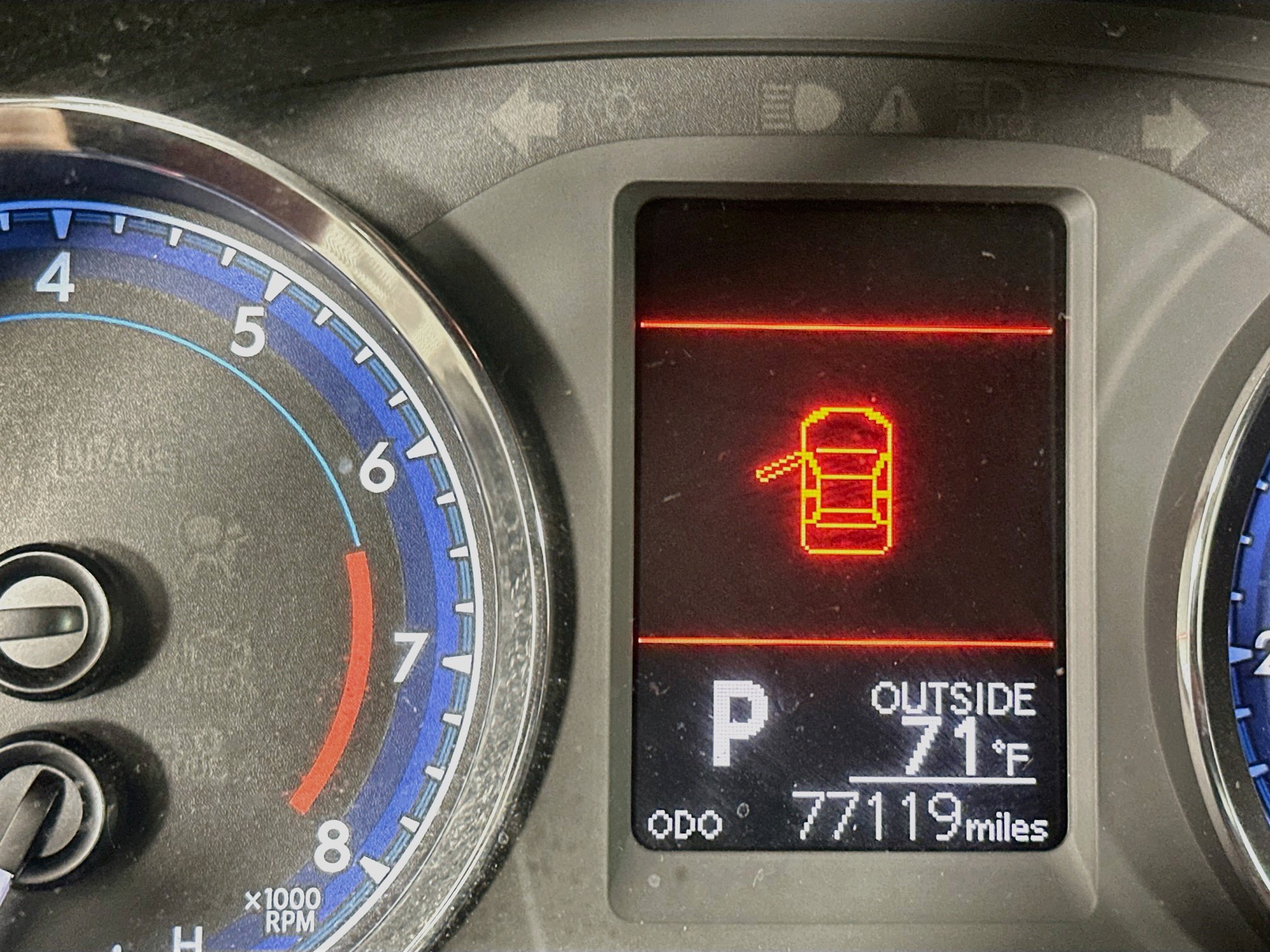 Used 2018 Toyota Corolla LE FWD image 18