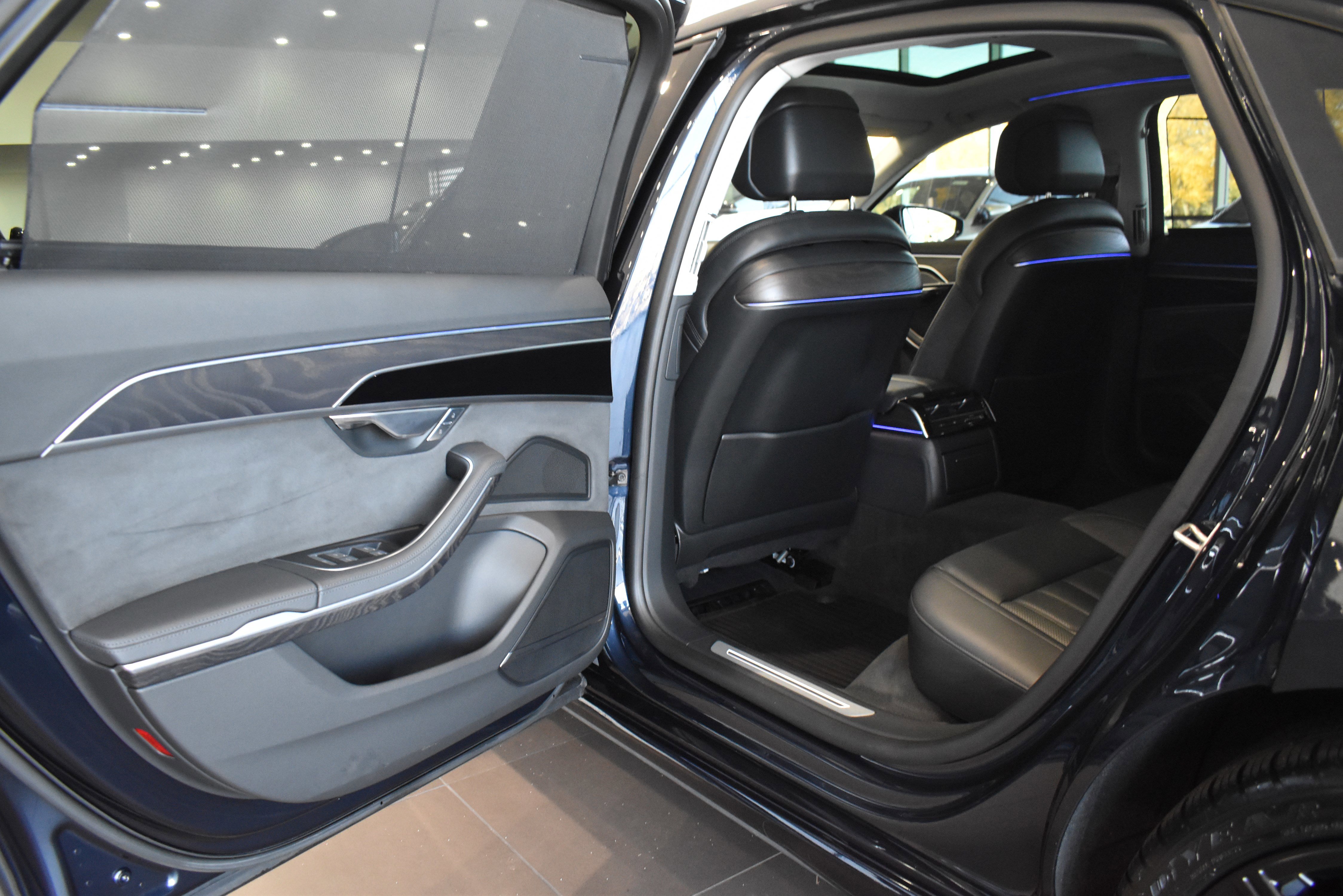 Used 2022 Audi A8 L 3.0T w/ Executive Package image 37