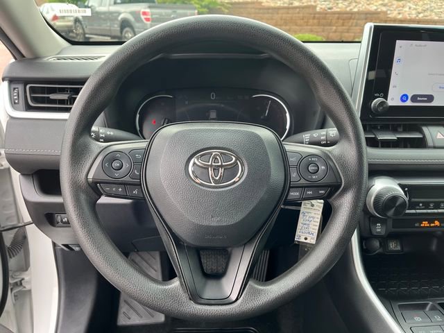 Used 2024 Toyota RAV4 LE image 13
