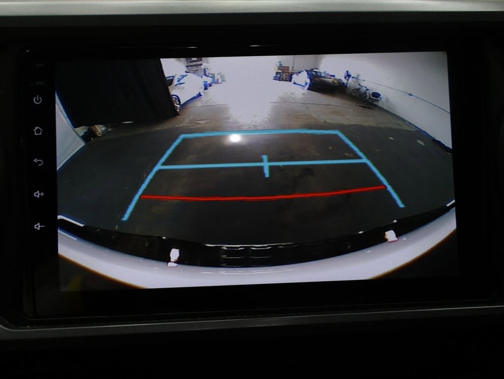 Used 2019 Toyota Tacoma TRD Sport image 21