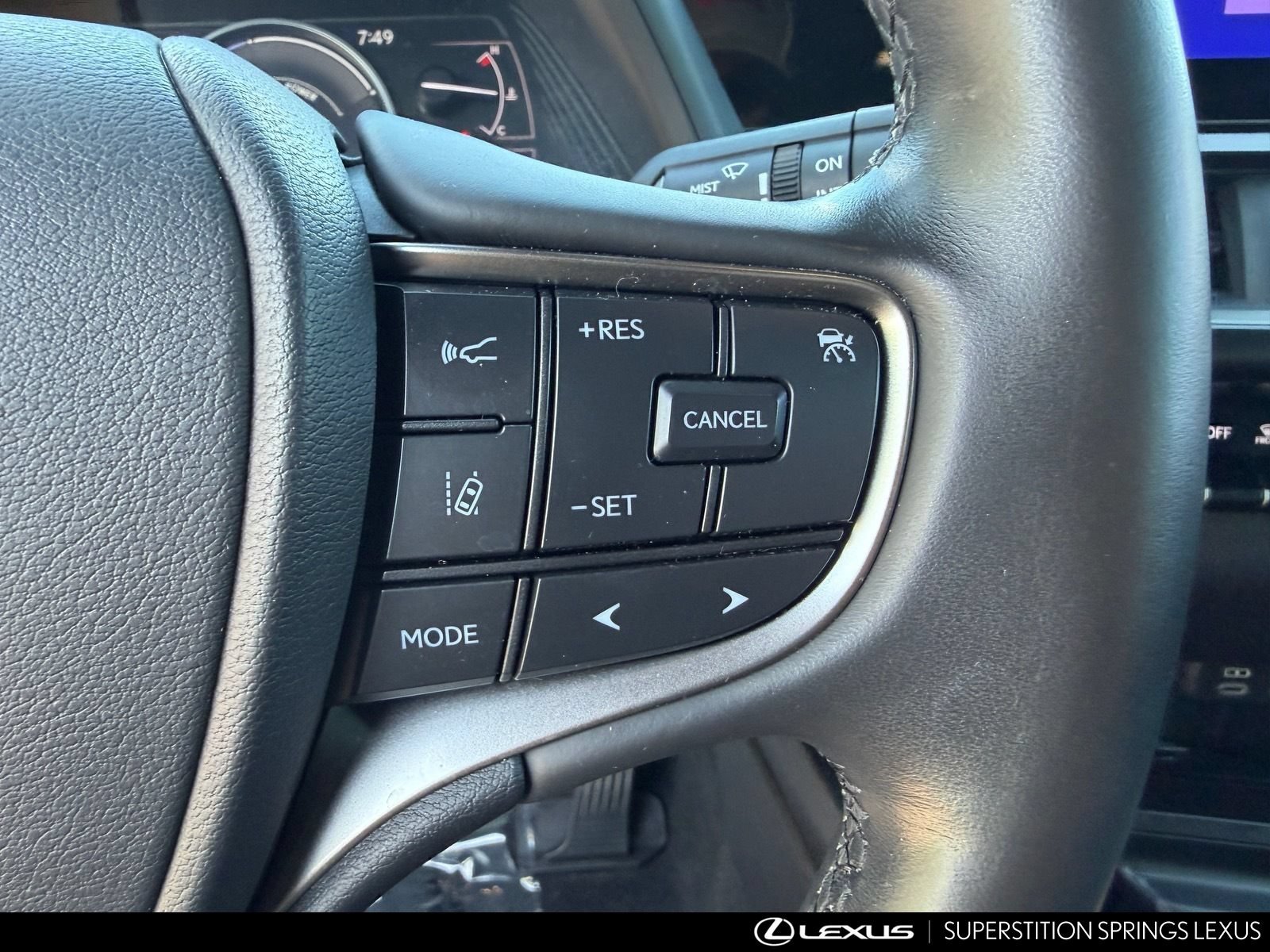 Certified 2024 Lexus UX 250h FWD image 19
