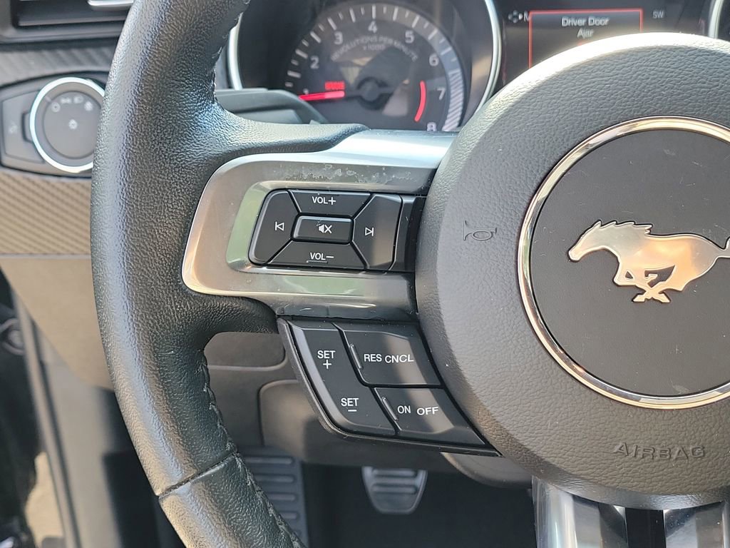 Used 2023 Ford Mustang Coupe image 23