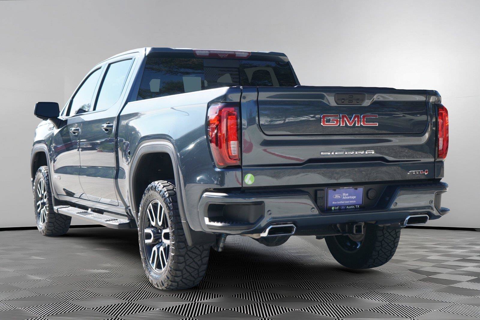 Used 2020 GMC Sierra 1500 AT4 w/ AT4 Premium Package AWD/4WD image 6