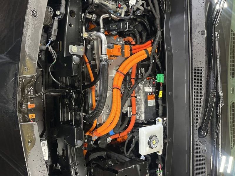 New 2027 Chevrolet Bolt RS FWD image 27