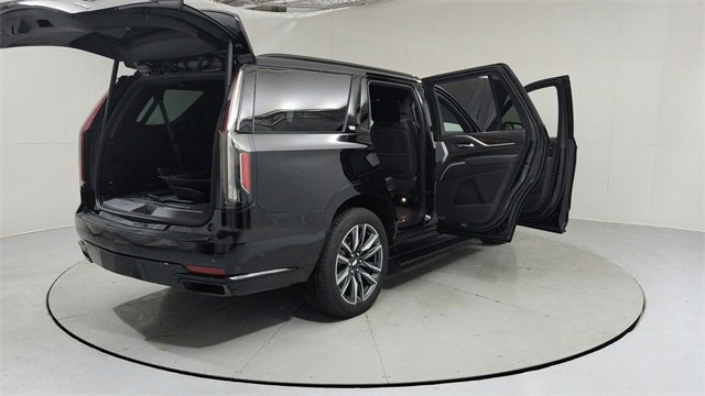 Certified 2024 Cadillac Escalade Sport Platinum image 10