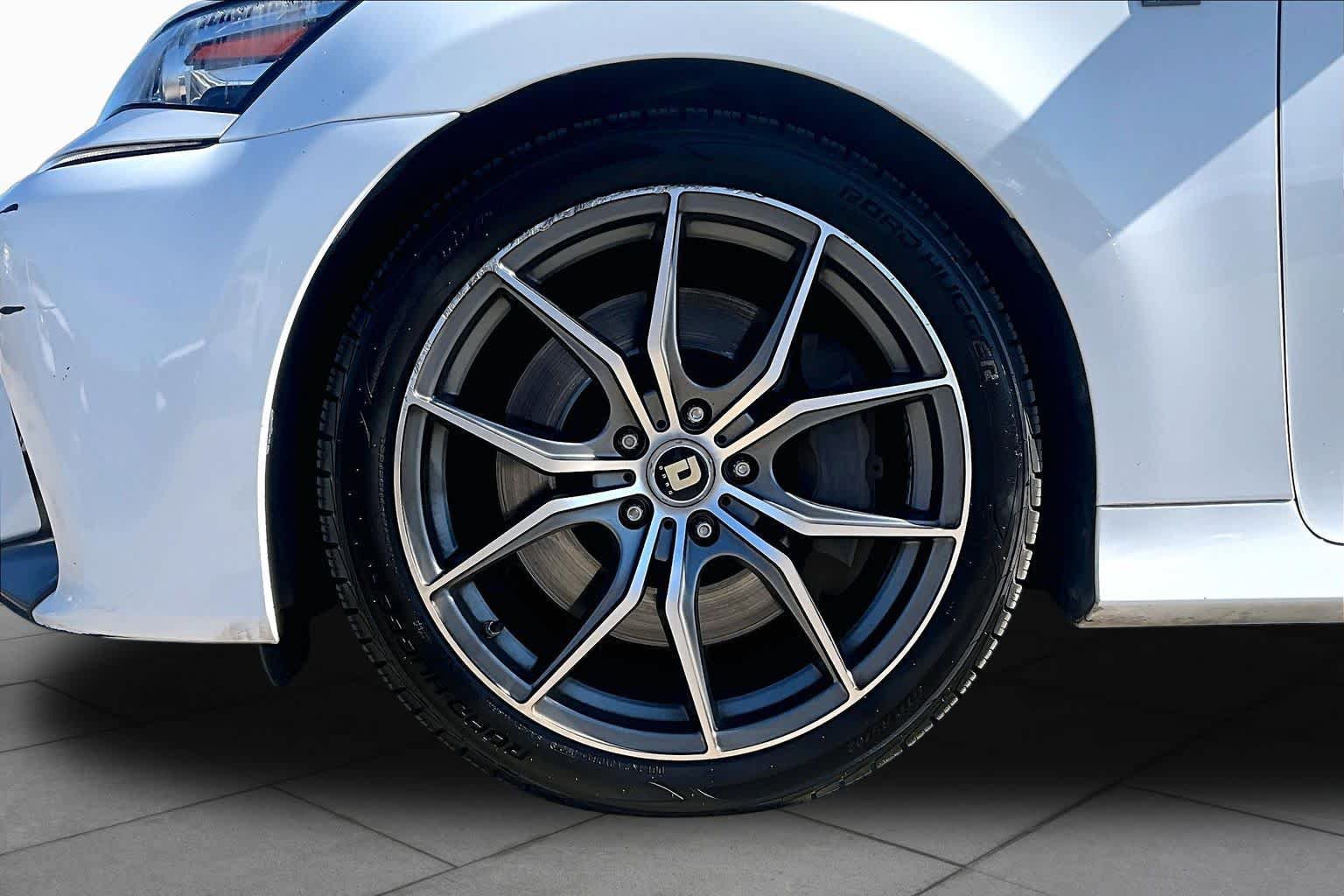 Used 2017 Lexus GS 350 F Sport RWD image 11