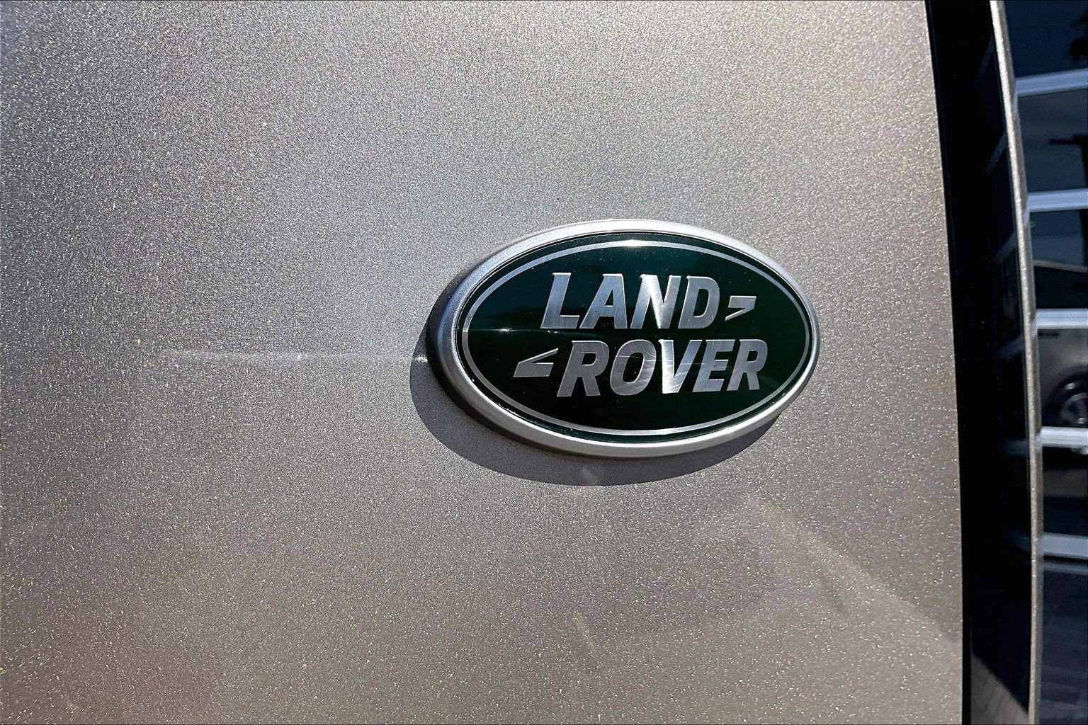 Certified 2023 Land Rover Range Rover SE AWD/4WD image 8