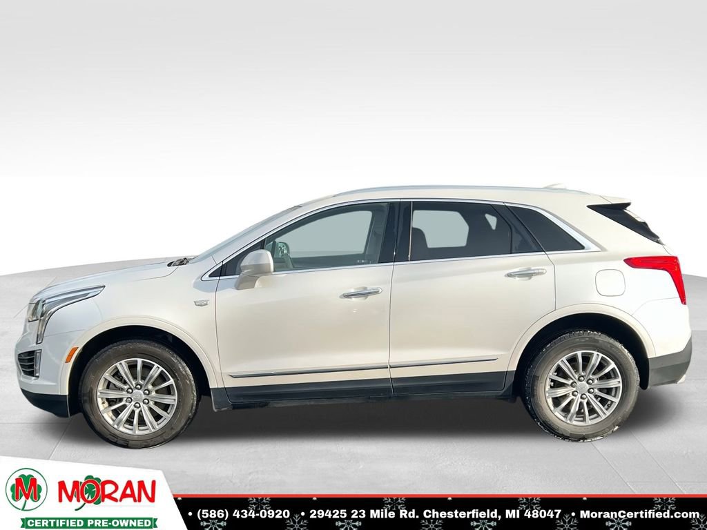 Used 2018 Cadillac XT5 Luxury w/ Driver Awareness Package image 2