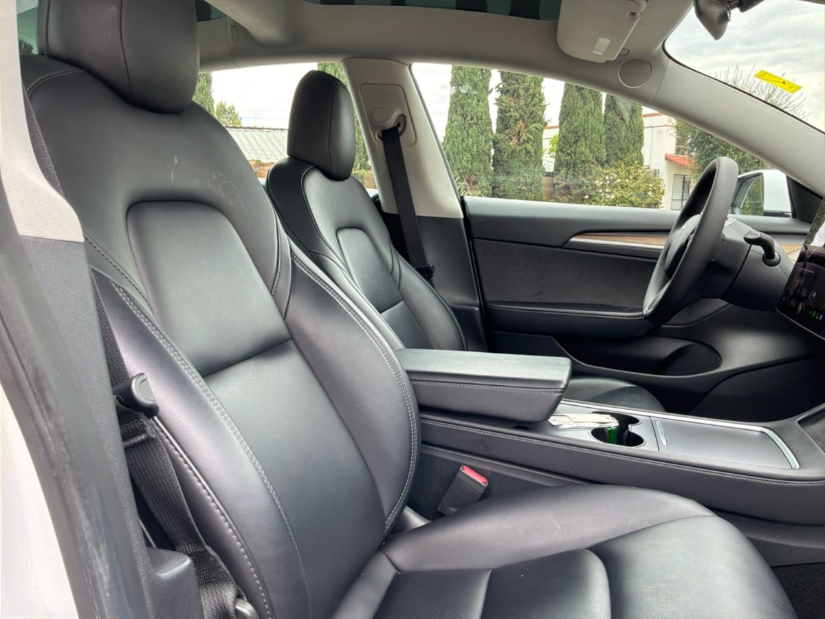 Used 2022 Tesla Model 3 Standard Range RWD image 21