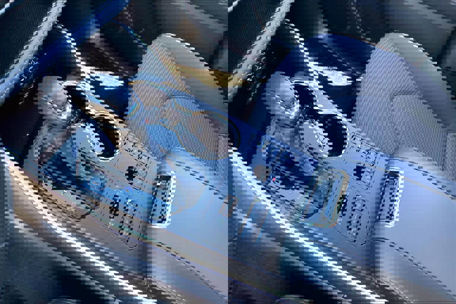 Used 2024 Toyota Highlander LE image 17