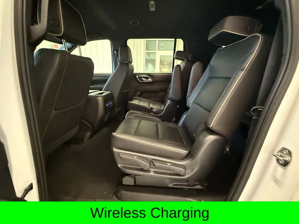 Used 2023 Chevrolet Suburban Premier image 11