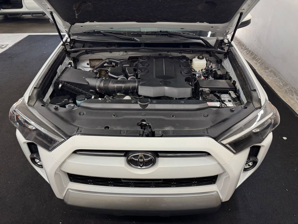 Used 2024 Toyota 4Runner TRD Off-Road image 19