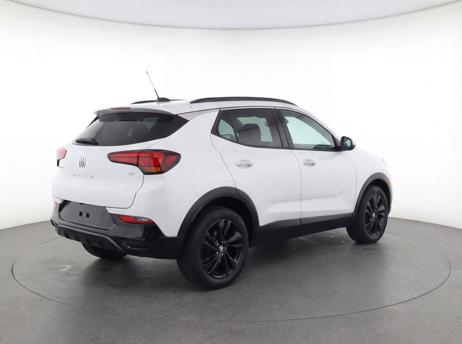 Used 2024 Buick Encore GX Sport Touring image 9