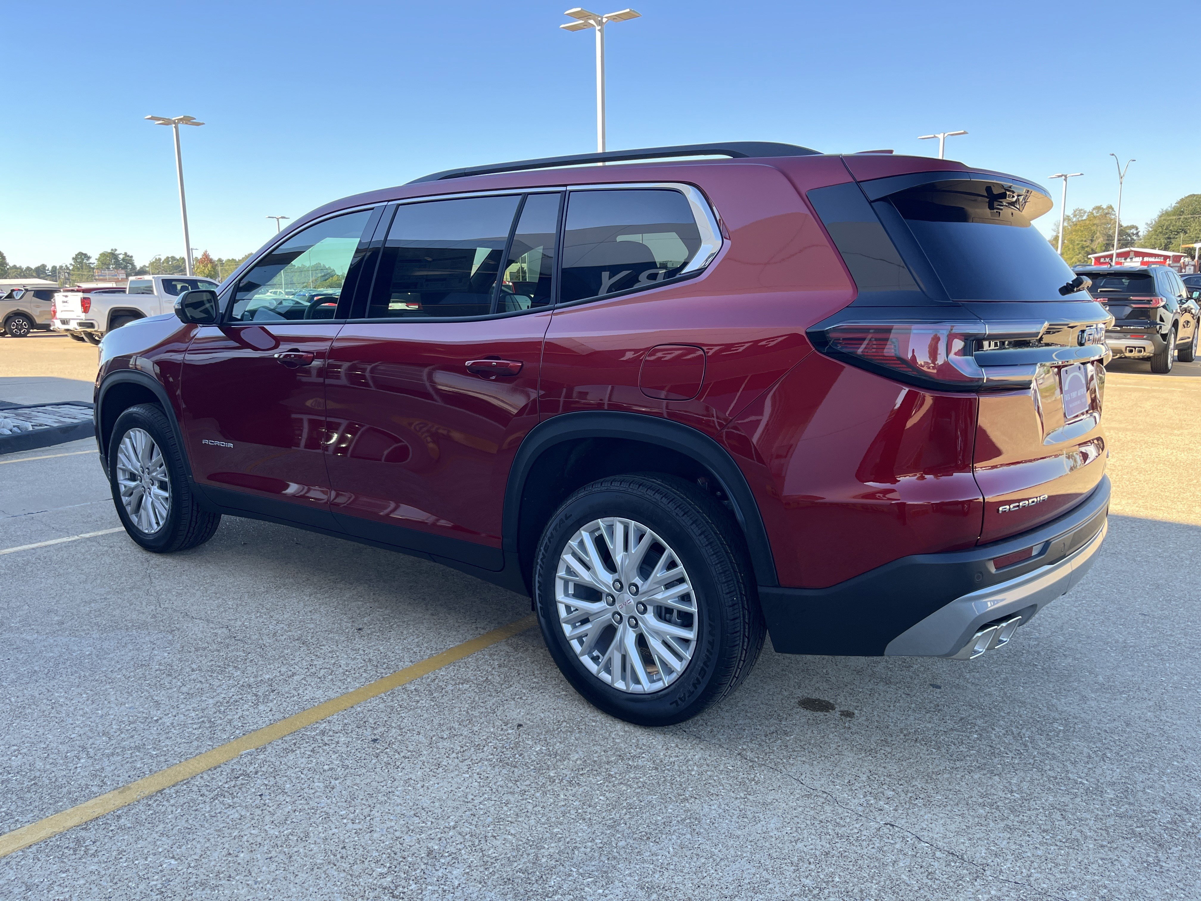 New 2026 GMC Acadia Elevation w/ Elevation Premium Package FWD image 4