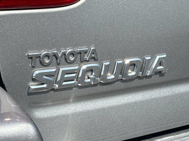 Used 2005 Toyota Sequoia Limited AWD/4WD image 18