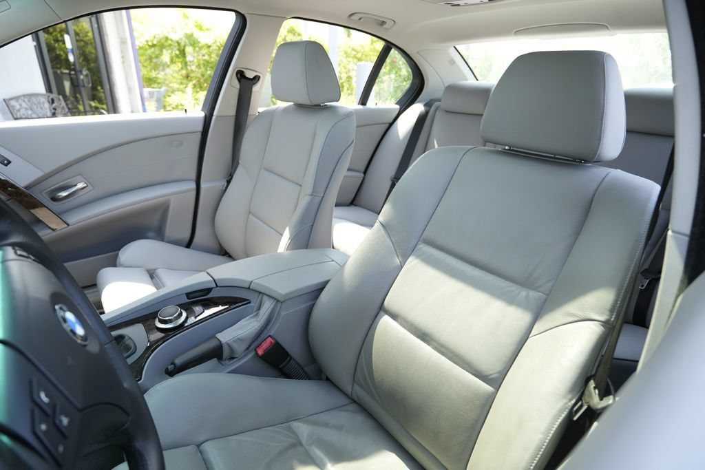 Used 2006 BMW 530xi Sedan AWD/4WD image 20