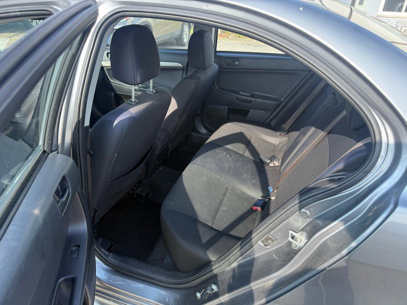 Used 2014 Mitsubishi Lancer ES image 6