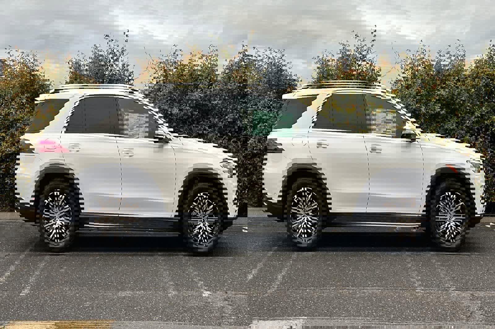 New 2026 Mercedes-Benz GLE 350 4MATIC image 2