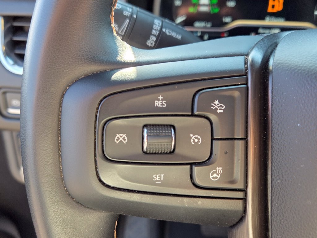 Certified 2023 GMC Yukon AT4 w/ AT4 Premium Plus Package AWD/4WD image 28