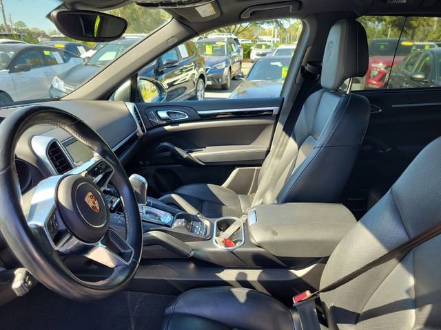 Used 2016 Porsche Cayenne image 12