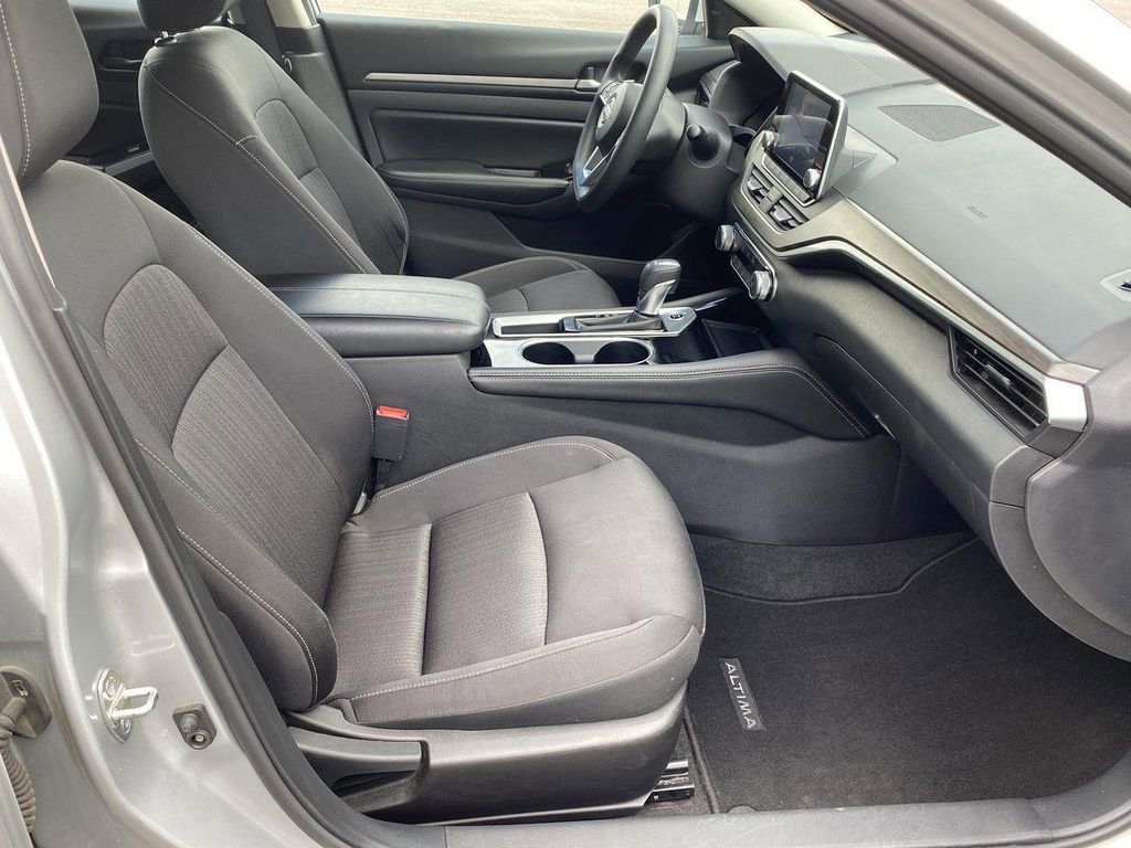 Used 2023 Nissan Altima 2.5 SV image 25